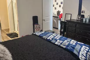 2437 Frio River Rd, Glenn Heights, TX 75154 - Photo 9