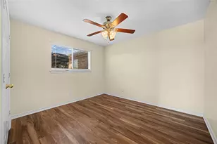 1043 Bells Chapel Rd, Pecan Hill, TX 75165 - Photo 17