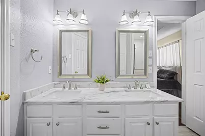 1043 Bells Chapel Road, Pecan Hill, TX 75165 - Photo 13