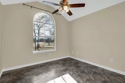 4339 Blackwell Street, Bellmead, TX 76705 - Photo 9