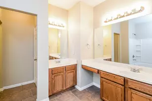 288 Edison Ln, Crowley, TX 76036 - Photo 9