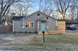 510 Hogg St, Mineola, TX 75773 - Photo 1