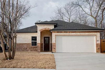 1527 Caldwell Avenue, Dallas, TX 75223 - Photo 1