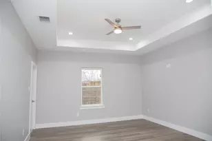 1527 Caldwell Ave, Dallas, TX 75223 - Photo 23