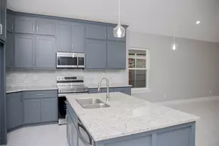 1527 Caldwell Ave, Dallas, TX 75223 - Photo 5