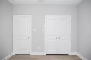 1527 Caldwell Ave, Dallas, TX 75223 - Photo 17