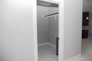 1527 Caldwell Ave, Dallas, TX 75223 - Photo 11