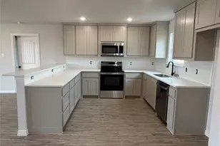 217 Altom Rd, Springtown, TX 76082 - Photo 5