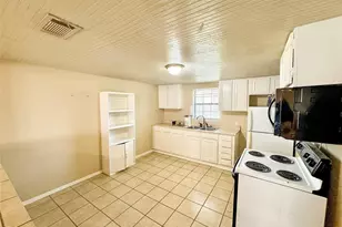 1425 1435 420 Groesbeck & Lillian, Stephenville, TX 76401 - Photo 35