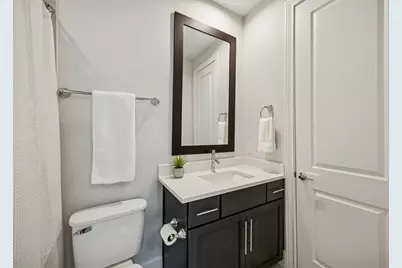 653 Dalton Lane, Irving, TX 75039 - Photo 5