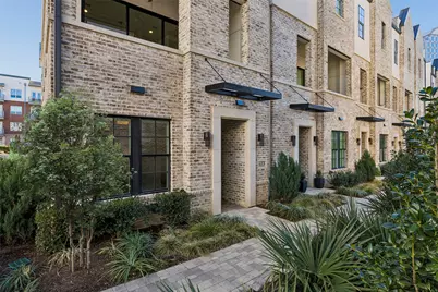 653 Dalton Lane, Irving, TX 75039 - Photo 1