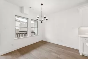 104 Kensington Dr, Lewisville, TX 75067 - Photo 11