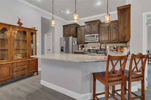 4720 Medina St, Granbury, TX 76048 - Photo 13