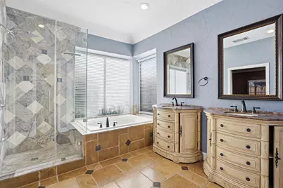 2221 Templeton Drive, Arlington, TX 76006 - Photo 19