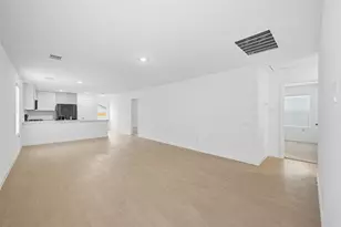 1034 Raintree Rd, Princeton, TX 75407 - Photo 3