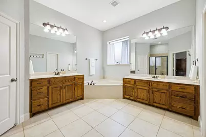 221 Tipperary Drive, Keller, TX 76248 - Photo 15