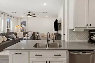 1311 Hill Country Pl, Celina, TX 75009 - Photo 11