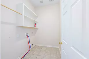 8444 Parkdale Dr, North Richland Hills, TX 76182 - Photo 27