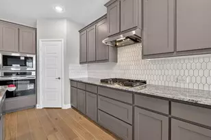 8505 Red Oak Dr, Justin, TX 76247 - Photo 5