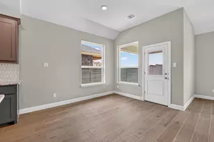 8505 Red Oak Dr, Justin, TX 76247 - Photo 9