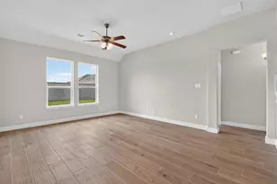 8505 Red Oak Dr, Justin, TX 76247 - Photo 13
