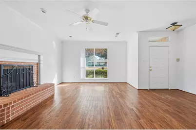 5604 Ledgestone Drive, Fort Worth, TX 76132 - Photo 9