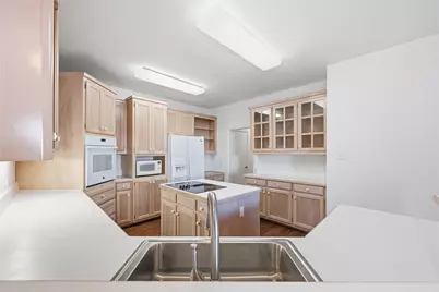 5604 Ledgestone Drive, Fort Worth, TX 76132 - Photo 17