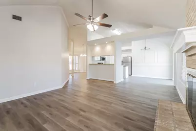 3209 Auburn Drive, Rowlett, TX 75088 - Photo 5