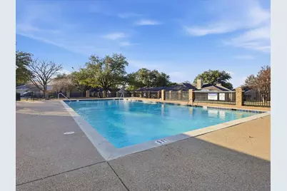 2713 Meadowstone Court, Carrollton, TX 75006 - Photo 27