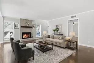 2713 Meadowstone Ct, Carrollton, TX 75006 - Photo 3