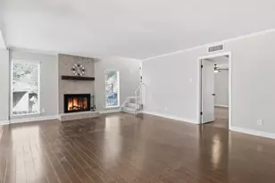 2713 Meadowstone Ct, Carrollton, TX 75006 - Photo 3