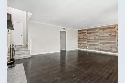 2713 Meadowstone Court, Carrollton, TX 75006 - Photo 5