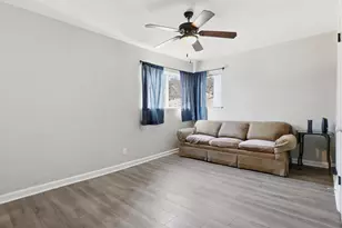 2713 Meadowstone Ct, Carrollton, TX 75006 - Photo 21