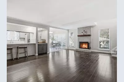 2713 Meadowstone Court, Carrollton, TX 75006 - Photo 5