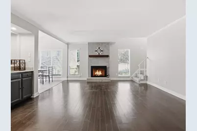 2713 Meadowstone Court, Carrollton, TX 75006 - Photo 5