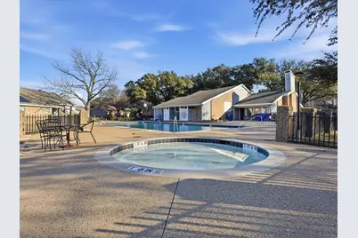 2713 Meadowstone Court, Carrollton, TX 75006 - Photo 29