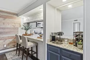 2713 Meadowstone Ct, Carrollton, TX 75006 - Photo 11