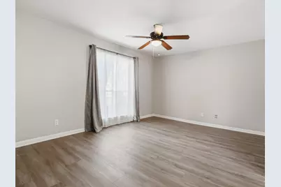 2713 Meadowstone Court, Carrollton, TX 75006 - Photo 15