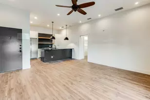 1322 Lipscomb St, Fort Worth, TX 76104 - Photo 3