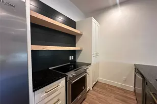 1322 Lipscomb St, Fort Worth, TX 76104 - Photo 11