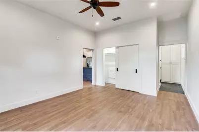 1322 Lipscomb Street #203, Fort Worth, TX 76104 - Photo 13