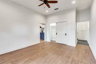 1322 Lipscomb St, Fort Worth, TX 76104 - Photo 13