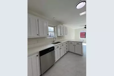 1500 Hyde Park Boulevard, Cleburne, TX 76033 - Photo 11