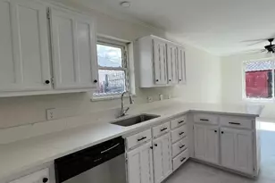 1500 Hyde Park Blvd, Cleburne, TX 76033 - Photo 11