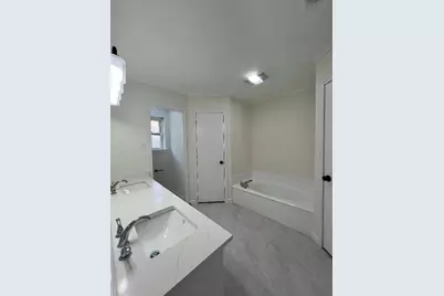 1500 Hyde Park Boulevard, Cleburne, TX 76033 - Photo 17