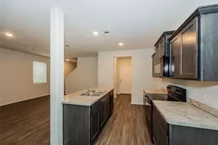 1311 Ester Ln, Ennis, TX 75119 - Photo 7