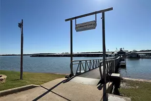 1019 Waterview Dr, Little Elm, TX 75068 - Photo 23