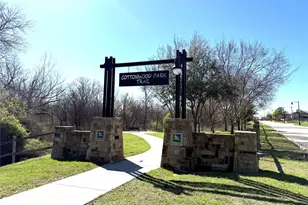 1019 Waterview Dr, Little Elm, TX 75068 - Photo 21