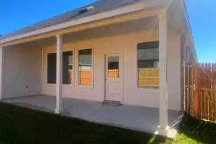 909 Calley Pear Trl, Princeton, TX 75407 - Photo 11