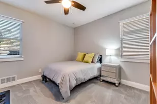 8317 Baumgarten Dr, Dallas, TX 75228 - Photo 25